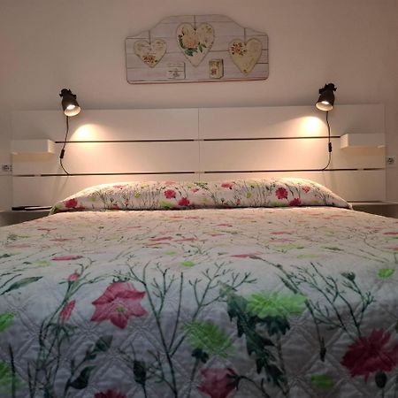 Phiniscollis B&B La Caletta Eksteriør bilde
