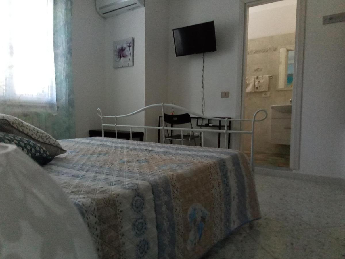 Phiniscollis B&B La Caletta Eksteriør bilde