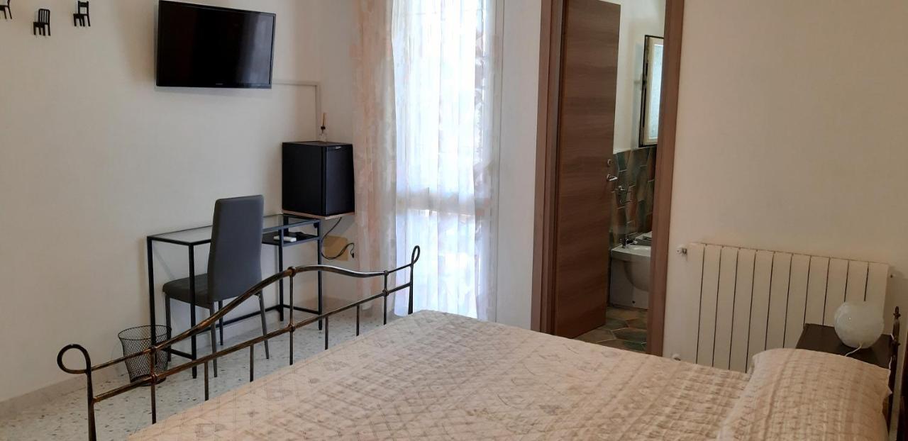 Phiniscollis B&B La Caletta Eksteriør bilde