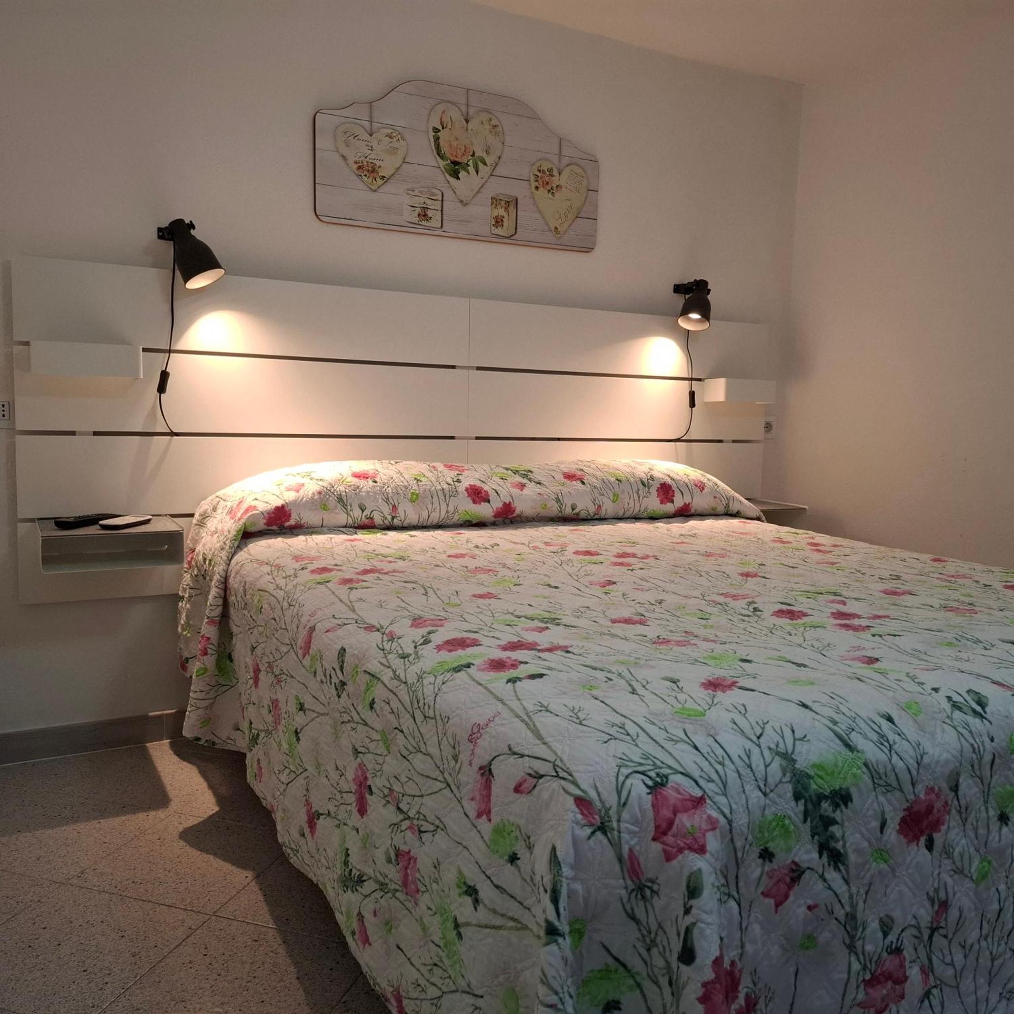 Phiniscollis B&B La Caletta Eksteriør bilde